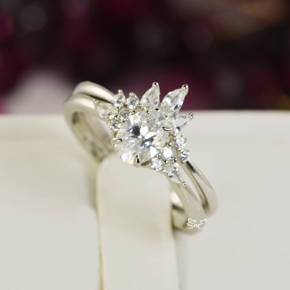 NEW 925 OVAL DIAMOND CUT WEDDING BAND ENGAGEMENT RINGS SET - Picture 4 of 6